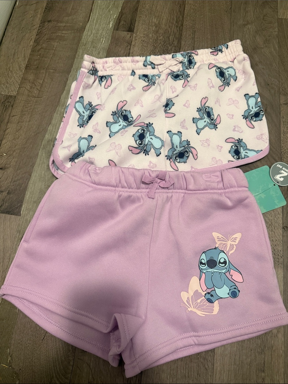 Girls' Lavender Character Shorts Set with Stitch Print